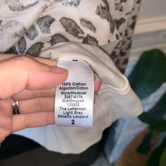 Current/Elliot The Letterman Metallic Leopard Print Scoop Neck Top Size M - Picture 5 of 9